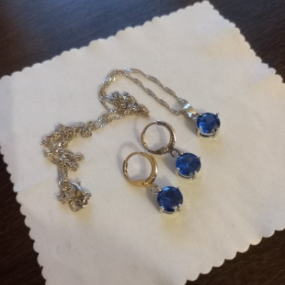 Austrian Crystal Pendant Necklace and Earrings Set