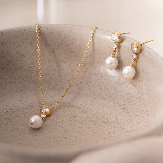 18K Gold Plated Pearl Pendant with Zircon
