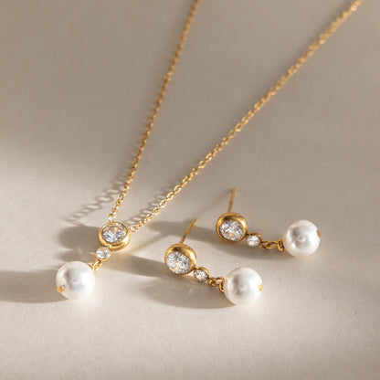 18K Gold Plated Pearl Pendant with Zircon