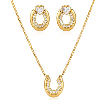 U-shaped horseshoe set
