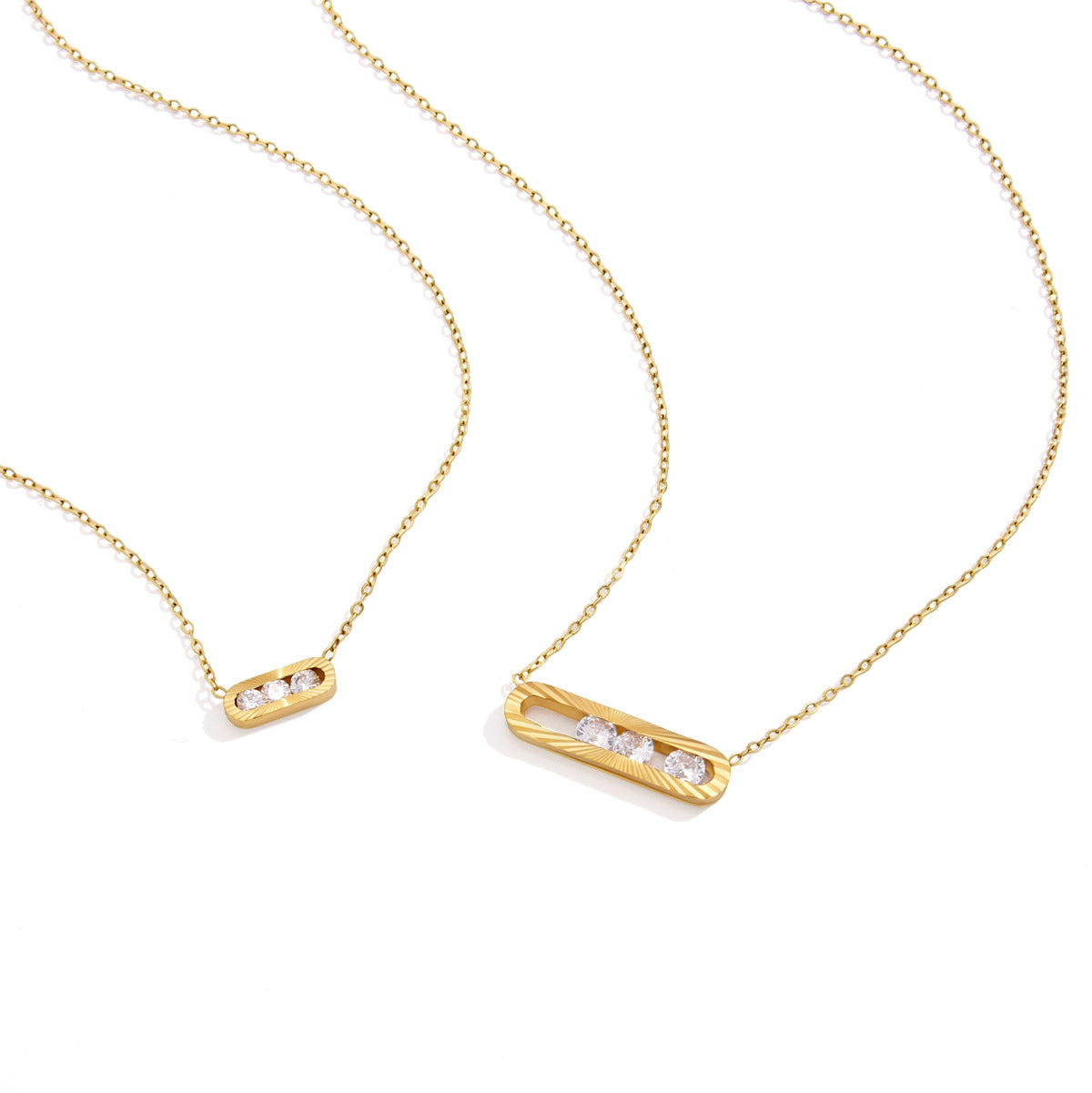 moving zircon necklace